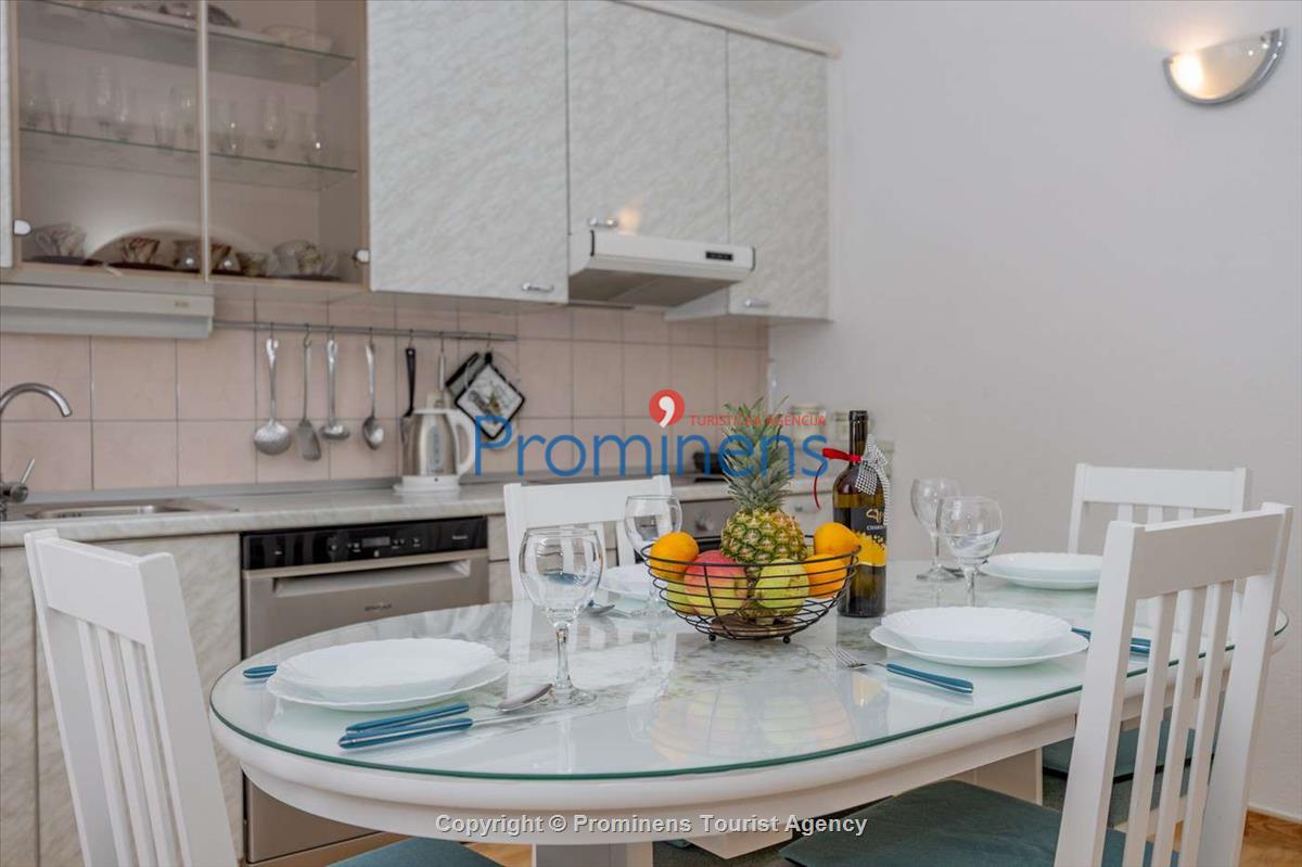 Ferienwohnung Karmela in Makarska