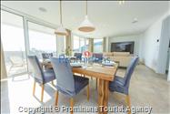 Exklusive Ferienwohnung Maja und Petra mit Pool in Makarska, 