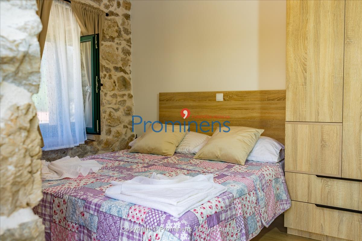 Heritage House Bašić - Steinhaus mit Whirlpool für 4 Personen nahe Makarska Riviera