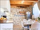 Heritage House Bašić - Steinhaus mit Whirlpool für 4 Personen nahe Makarska Riviera