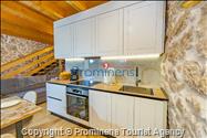 Heritage House Bašić - Steinhaus mit Whirlpool für 4 Personen nahe Makarska Riviera