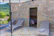 Heritage House Bašić - Steinhaus mit Whirlpool für 4 Personen nahe Makarska Riviera