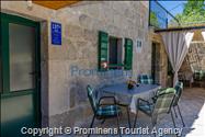 Heritage House Bašić - Steinhaus mit Whirlpool für 4 Personen nahe Makarska Riviera
