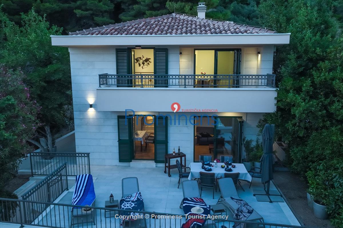 Strandhaus Podaca – 4 Schlafzimmer, 2 Familien, direkter Meereszugang, Makarska Riviera