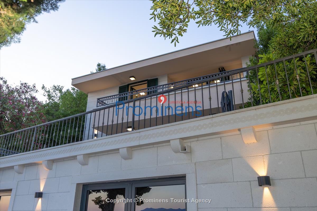 Strandhaus Podaca – 4 Schlafzimmer, 2 Familien, direkter Meereszugang, Makarska Riviera