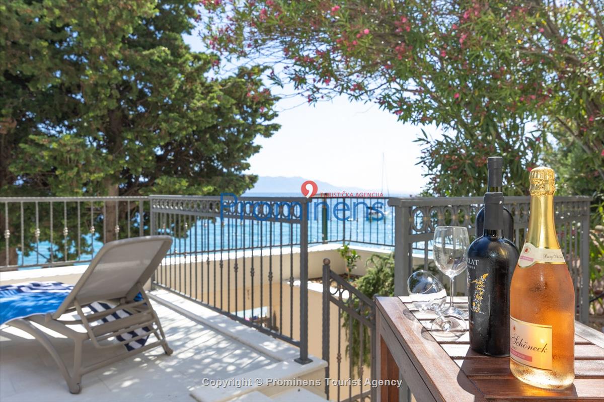 Strandhaus Podaca – 4 Schlafzimmer, 2 Familien, direkter Meereszugang, Makarska Riviera