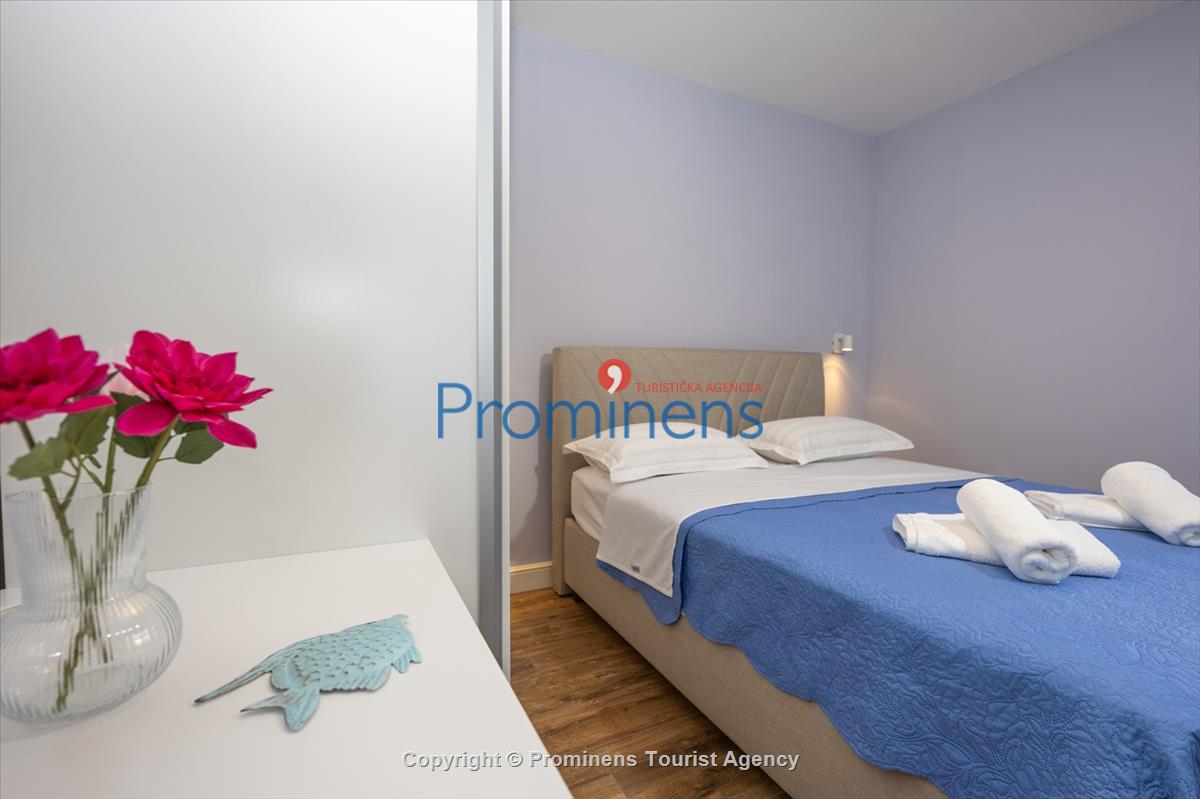 Strandhaus Podaca – 4 Schlafzimmer, 2 Familien, direkter Meereszugang, Makarska Riviera