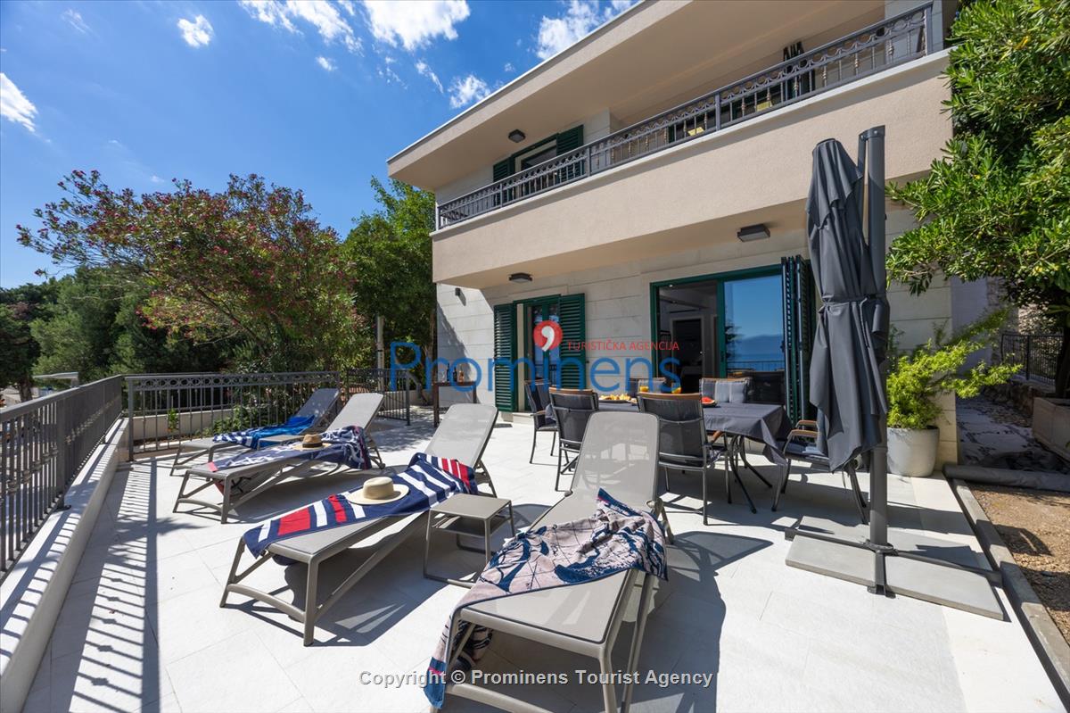 Strandhaus Podaca – 4 Schlafzimmer, 2 Familien, direkter Meereszugang, Makarska Riviera