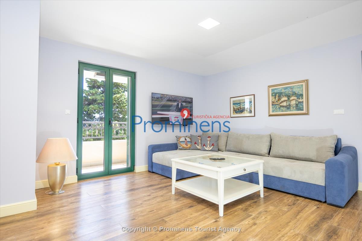 Strandhaus Podaca – 4 Schlafzimmer, 2 Familien, direkter Meereszugang, Makarska Riviera