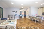Strandhaus Podaca – 4 Schlafzimmer, 2 Familien, direkter Meereszugang, Makarska Riviera