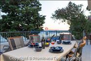 Strandhaus Podaca – 4 Schlafzimmer, 2 Familien, direkter Meereszugang, Makarska Riviera