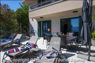 Strandhaus Podaca – 4 Schlafzimmer, 2 Familien, direkter Meereszugang, Makarska Riviera