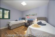 Strandhaus Podaca – 4 Schlafzimmer, 2 Familien, direkter Meereszugang, Makarska Riviera