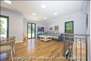 Strandhaus Podaca – 4 Schlafzimmer, 2 Familien, direkter Meereszugang, Makarska Riviera