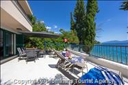Strandhaus Podaca – 4 Schlafzimmer, 2 Familien, direkter Meereszugang, Makarska Riviera