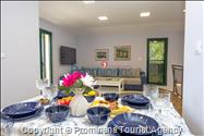 Strandhaus Podaca – 4 Schlafzimmer, 2 Familien, direkter Meereszugang, Makarska Riviera