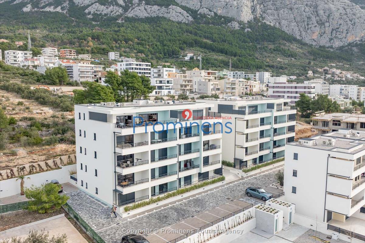 Penthouse Helena in Makarska – Exklusive Ferienwohnung mit Meerblick und Whirlpool