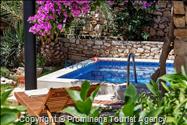 Ferienhaus Carpe Diem mit Pool in Sutivan, Insel Brač, Kroatien - Mieten Sie ein Ferienhaus fuer 6 Personen