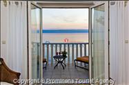 Villa Americano direkt am Strand in Pisak am Meer- Makarska Riviera Ideal fuer Familen mit Kindern
