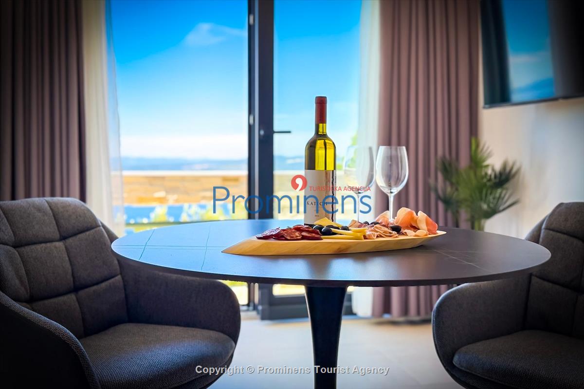 Ferienhaus Vista Mare – Pool, Meerblick, Baška Voda für 2 Personen