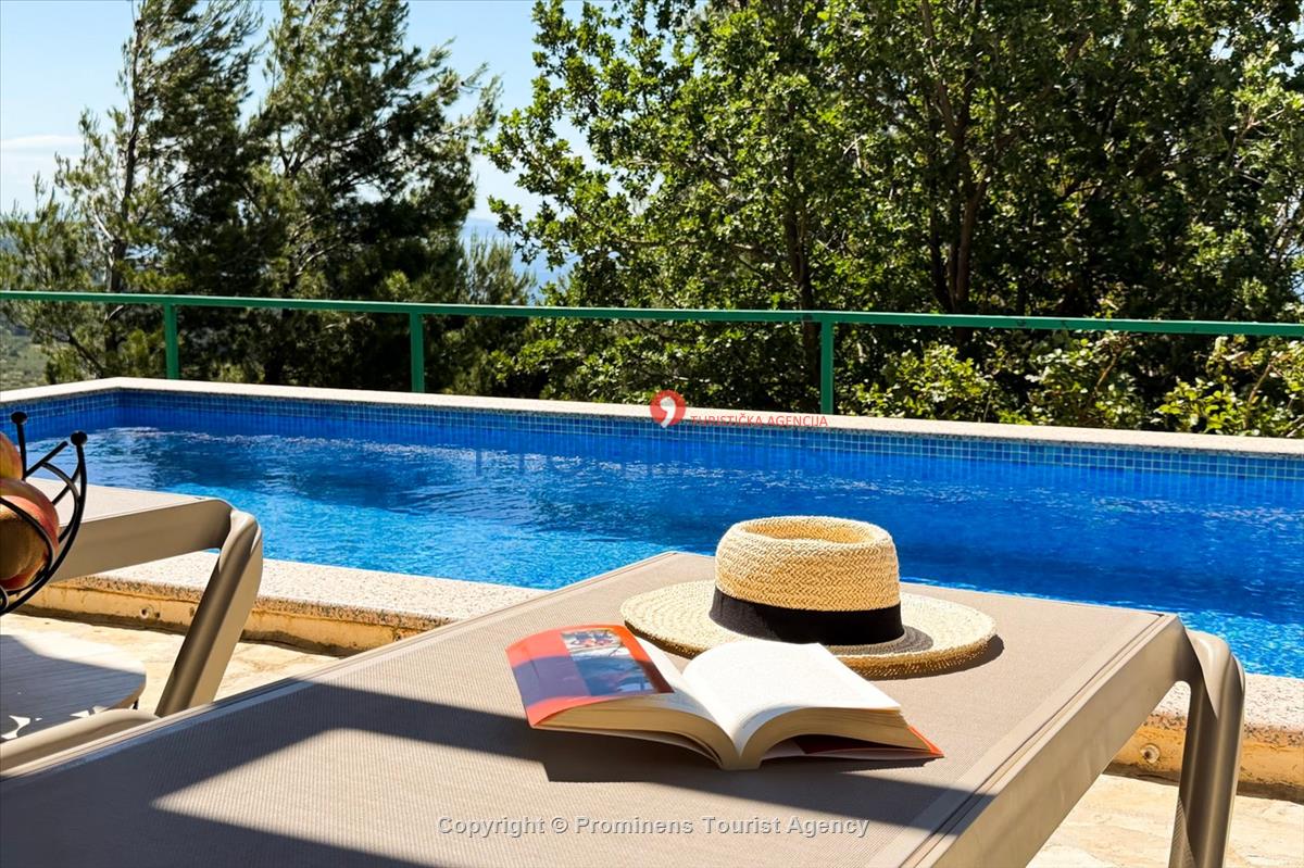 Ferienhaus Vista Mare – Pool, Meerblick, Baška Voda für 2 Personen