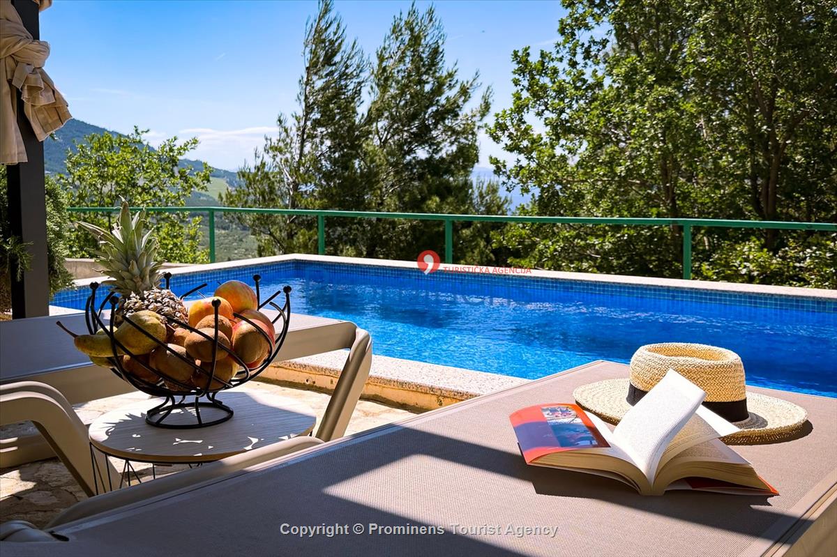 Ferienhaus Vista Mare – Pool, Meerblick, Baška Voda für 2 Personen
