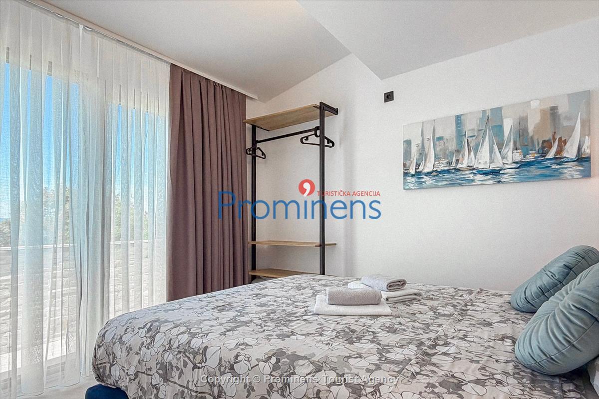Ferienhaus Vista Mare – Pool, Meerblick, Baška Voda für 2 Personen