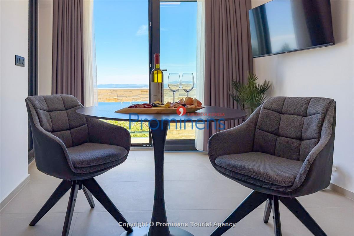 Ferienhaus Vista Mare – Pool, Meerblick, Baška Voda für 2 Personen