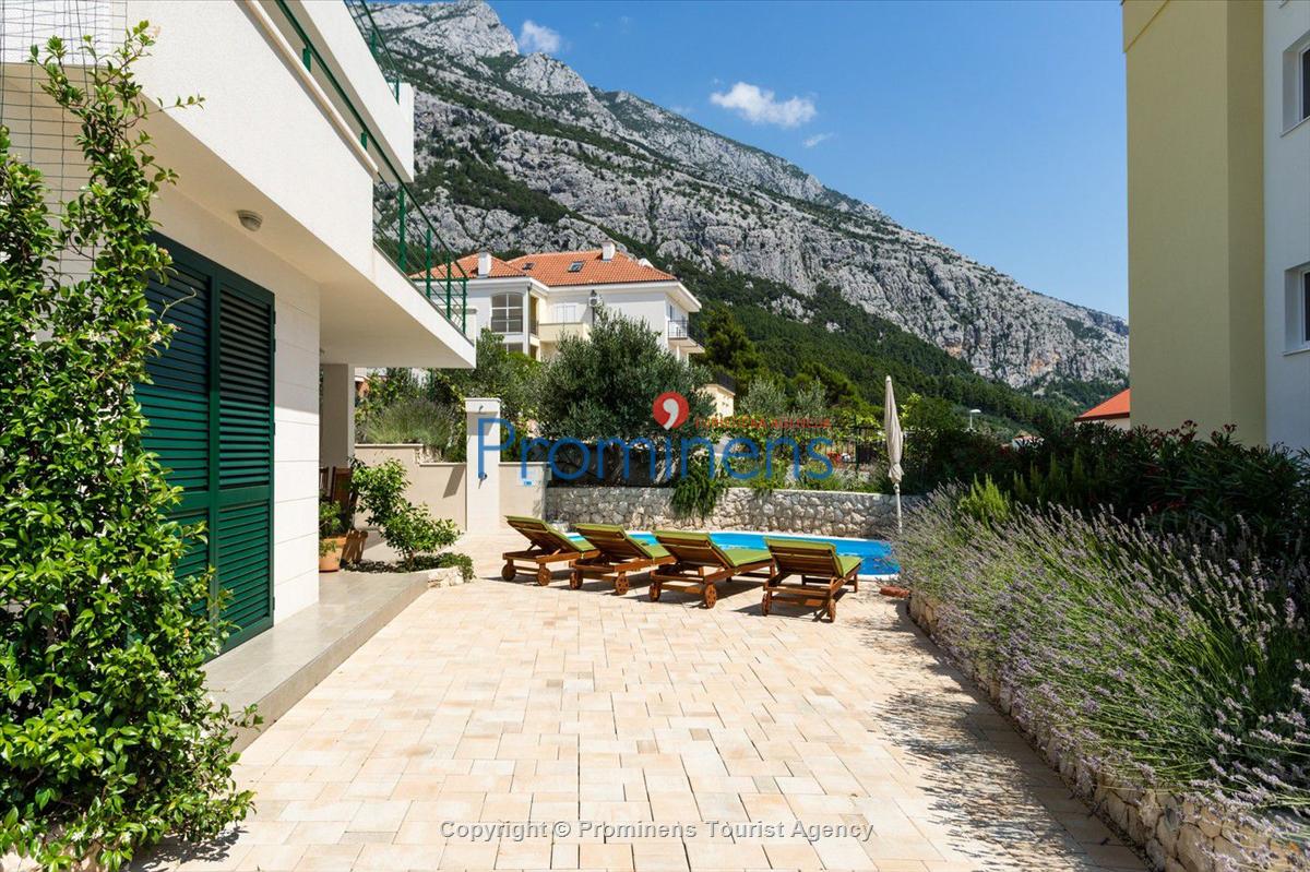 Ferienwohnung Sandra mit Beheiztem Privatpool und Whirlpool in Ruhiger Lage oberhalb von Makarska - Kroatien