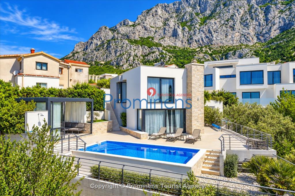 Villa Oscar Makarska – Pool, Whirlpool, Meerblick, für 6 Personen
