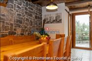 Ferienhaus Villa Oscar in Makarska mit beheiztem Pool, Whirlpool, Terrasse und Meerblick- ruhiger Familienurlaub