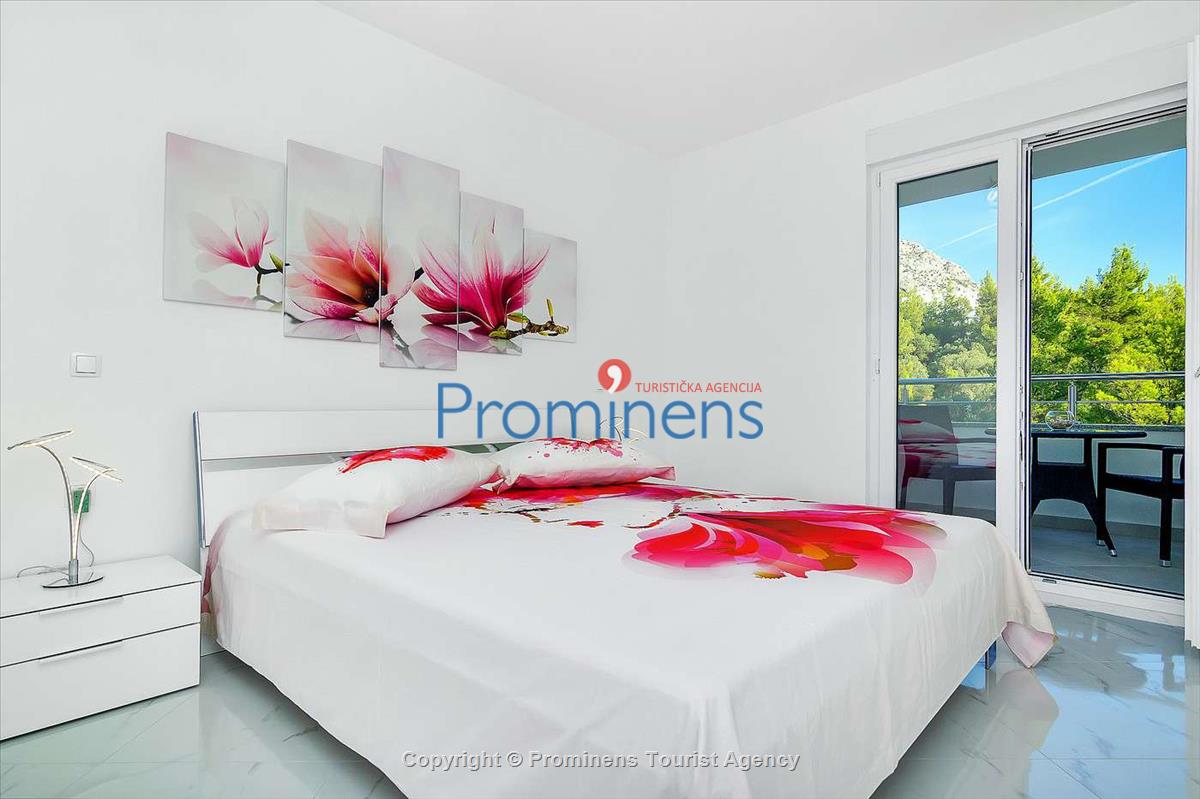 Penthouse Ferienwohnung mit Meerblick und drei Schlafzimmern in Makarska mieten