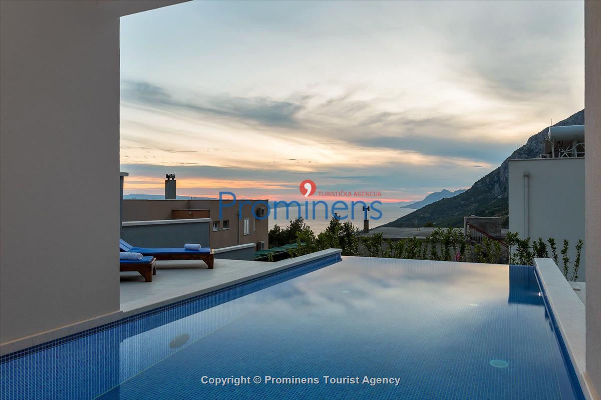 Ferienhaus Villa E mit Pool un Meerblick bei Baška Voda , Makarska Riviera  Dalmatien mieten