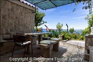 Alleinstehende Villa Kety mit Pool in Makarska, Atemberaubende Natur, Meerblick und beheizter Pool