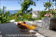 Alleinstehende Villa Kety mit Pool in Makarska, Atemberaubende Natur, Meerblick und beheizter Pool