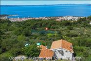 Alleinstehende Villa Kety mit Pool in Makarska, Atemberaubende Natur, Meerblick und beheizter Pool